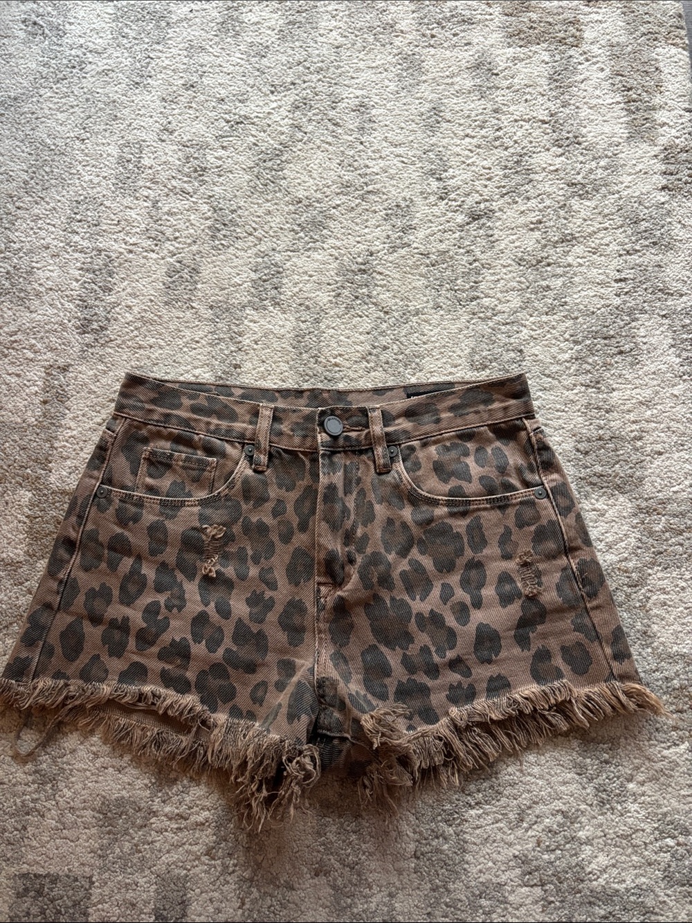 Blank NYC Leopard-Print Frayed Denim Shorts - Brown/Black